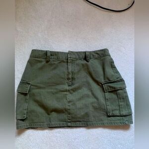 Olive green Cargo skirt ( Forever 21)